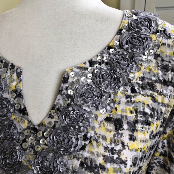 Ruby Rd EUC Gray & Yellow Sequins Neckline Top - S - Picture 3 of 5